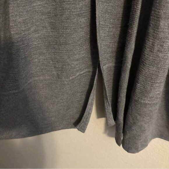 Lululemon Sit In Lotus Wrap II Sz 8 In Heathered Grey Sage - Picture 9 of 15